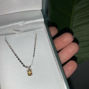 18K White Gold Necklace with Citrine Pendant